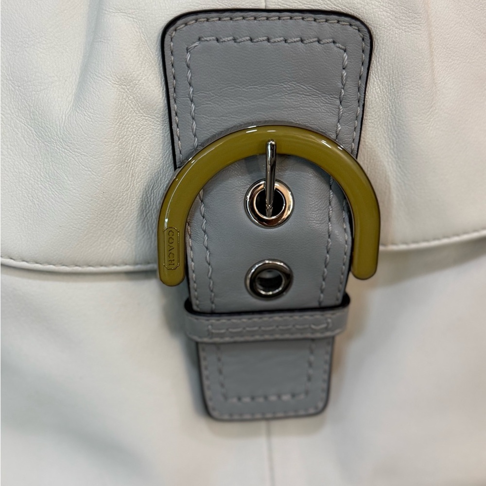 Coach White and Gray Shoulder Bag - Picture 4 of 4